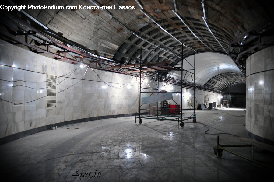 Hangar, Corridor, Crypt