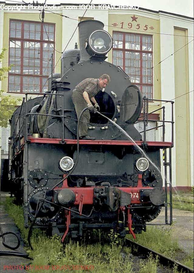 Train, Vehicle, People, Person, Human, Bicycle, Bike