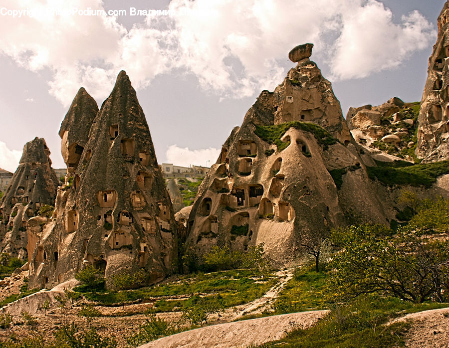 Ruins, Architecture, Castle, Fort, Rock, Rubble, Grassland