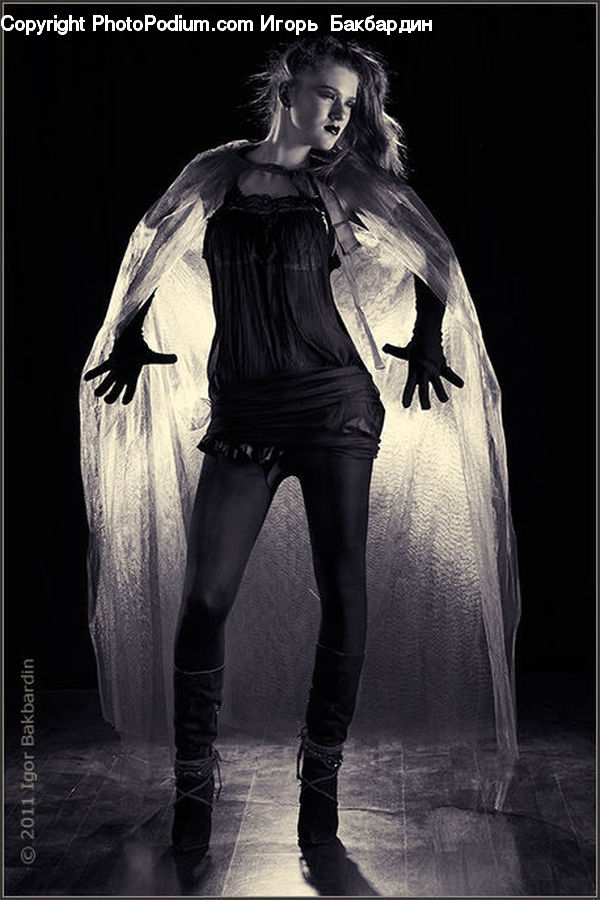 People, Person, Human, Blonde, Female, Woman, Costume