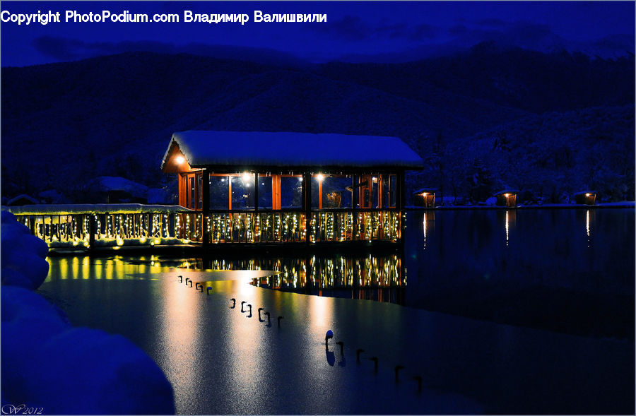 Hotel, Resort, Building, Housing, Architecture, Convention Center, City
