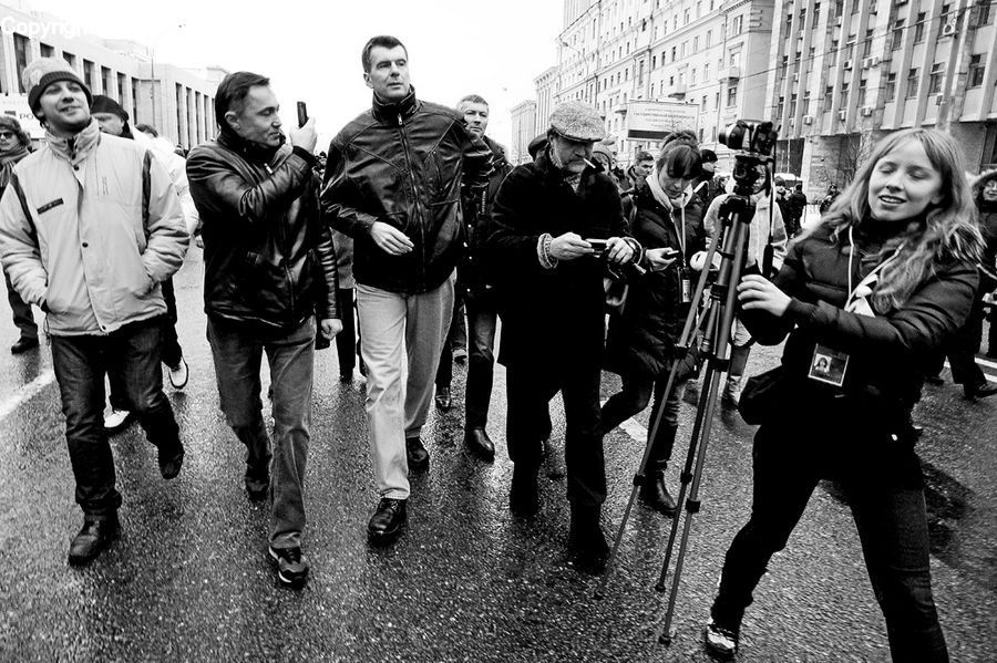 Human, People, Person, Photographer, Crowd, Parade, Marching