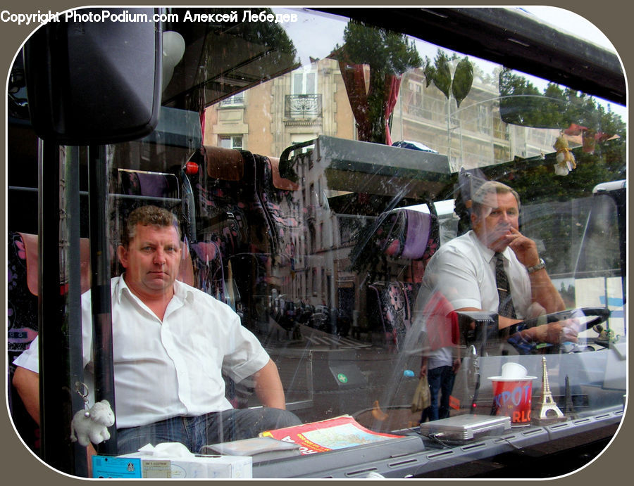 Human, People, Person, Plant, Potted Plant, Bus, Vehicle