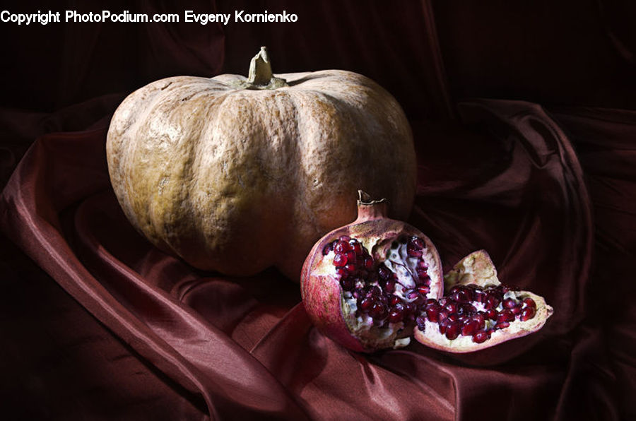 Fruit, Pomegranate, Bell Pepper, Pepper, Produce, Vegetable, Grapes