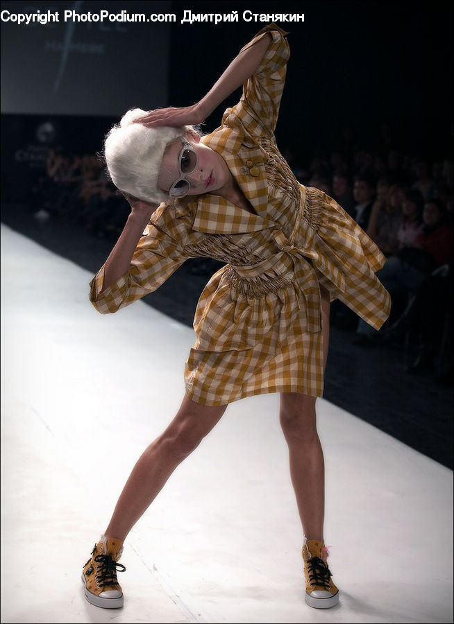 People, Person, Human, Dance, Dance Pose, Costume, Leisure Activities