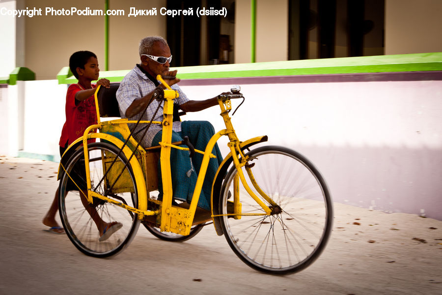 People, Person, Human, Bicycle, Bike, Vehicle, Leisure Activities