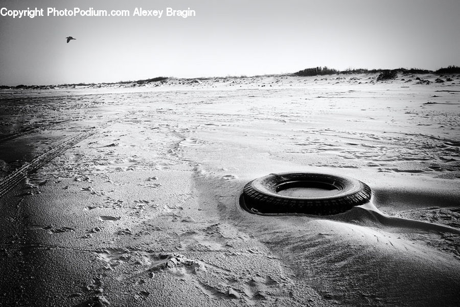 Tire, Outdoors, Sand, Soil, Sea, Water, Ocean