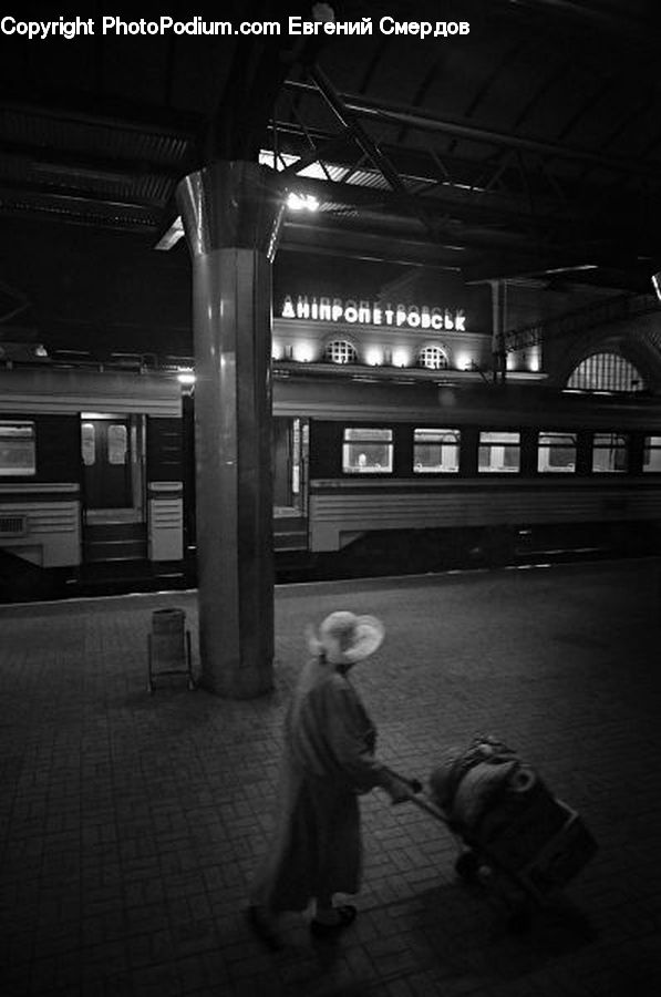 Subway, Train, Train Station, Vehicle, Lighting, Cable Car, Streetcar