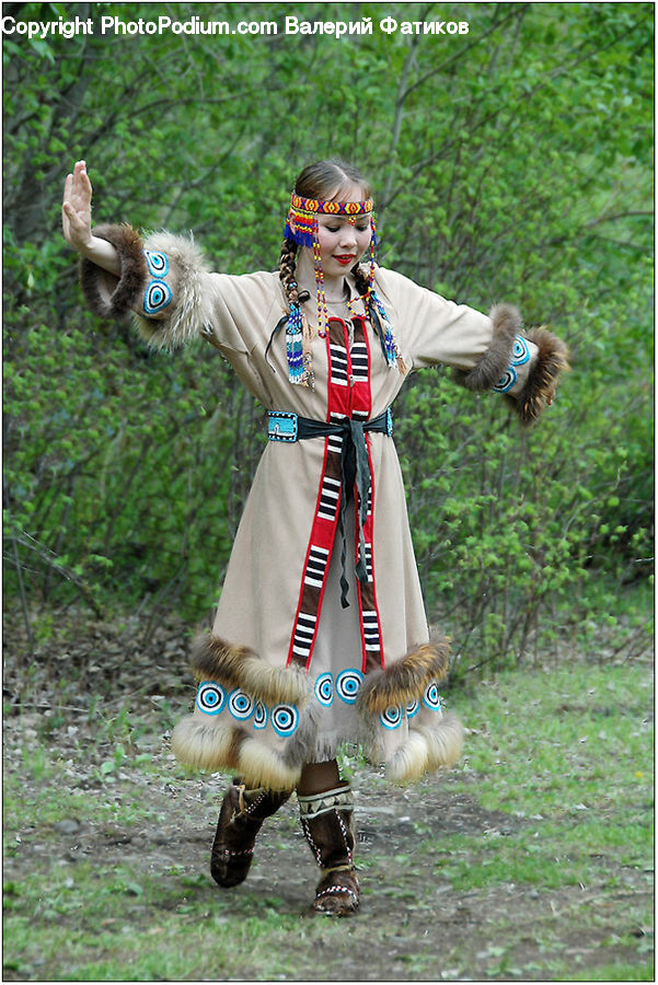 People, Person, Human, Clown, Performer, Scarecrow, Costume