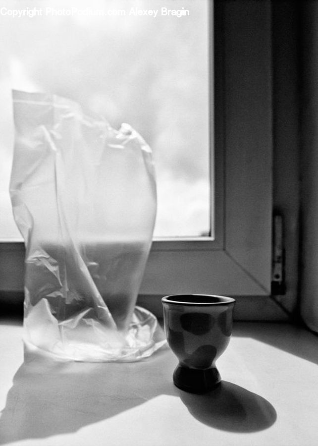 People, Person, Human, Cup, Glass, Porcelain, Saucer