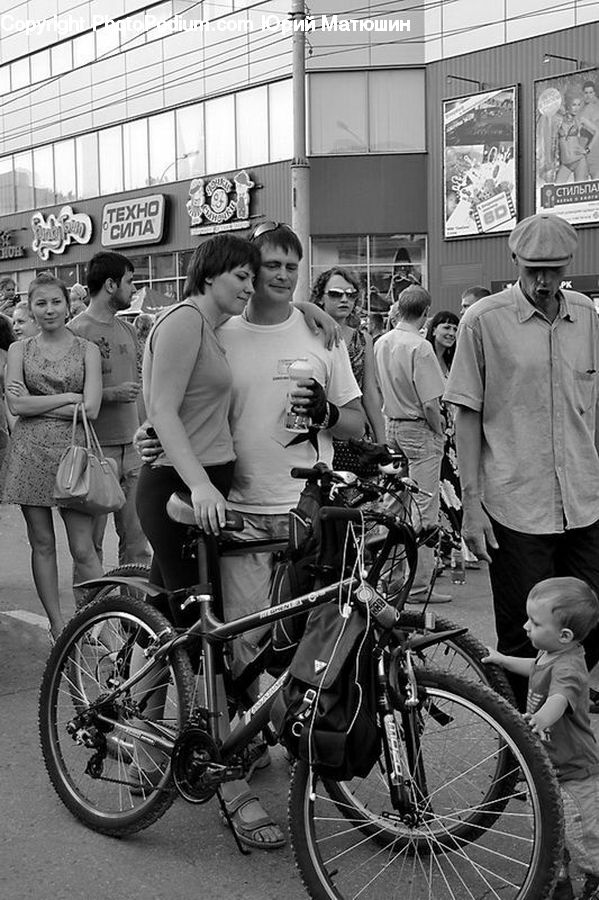 People, Person, Human, Bicycle, Bike, Vehicle, Cyclist