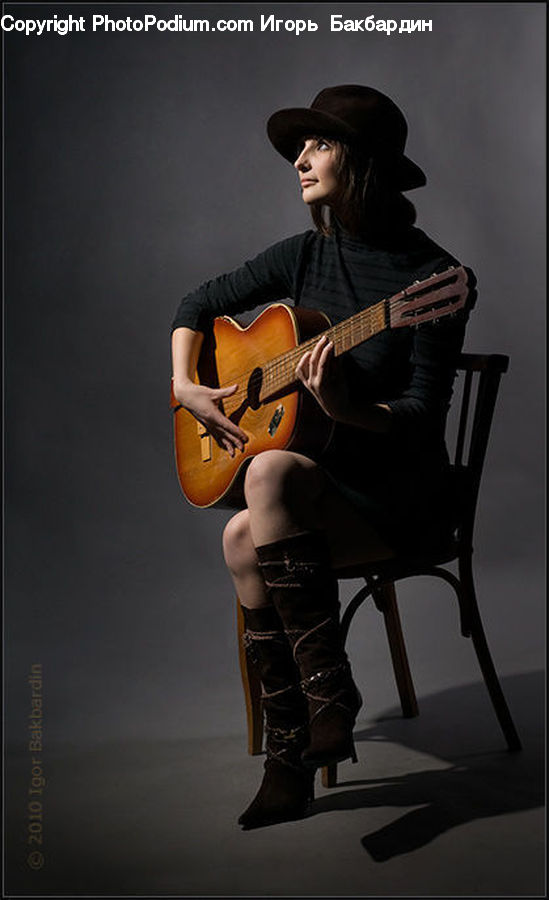 Cello, Musical Instrument, Heel, Guitar, Guitarist, Musician, Performer