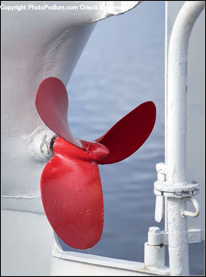Propeller, Column, Pillar