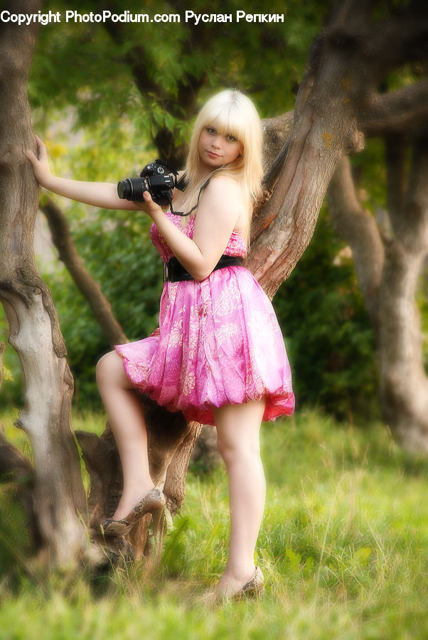 Human, People, Person, Female, Girl, Woman, Outdoors