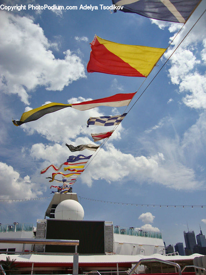 Emblem, Flag
