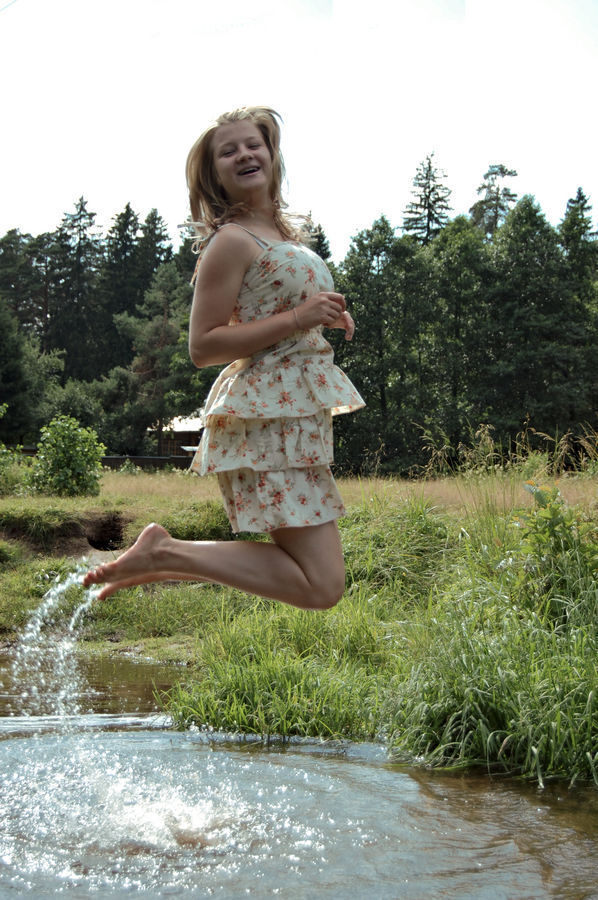 People, Person, Human, Female, Girl, Woman, Field