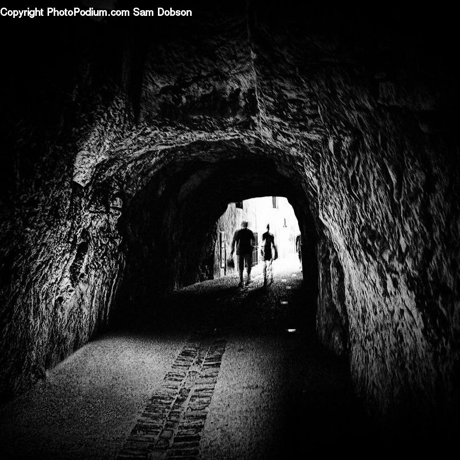 Tunnel