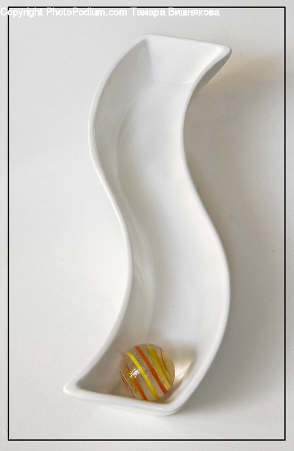 Food, Chocolate, Dessert, Furniture, Dish, Plate, Footwear