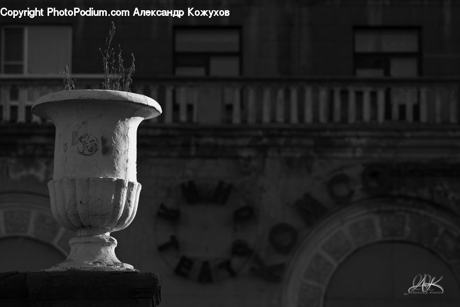 Pot, Pottery, Jar, Urn, Vase, City, Downtown