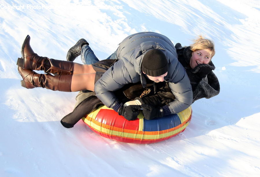 Bottle, Leisure Activities, Ice, Outdoors, Snow, Footwear, Shoe