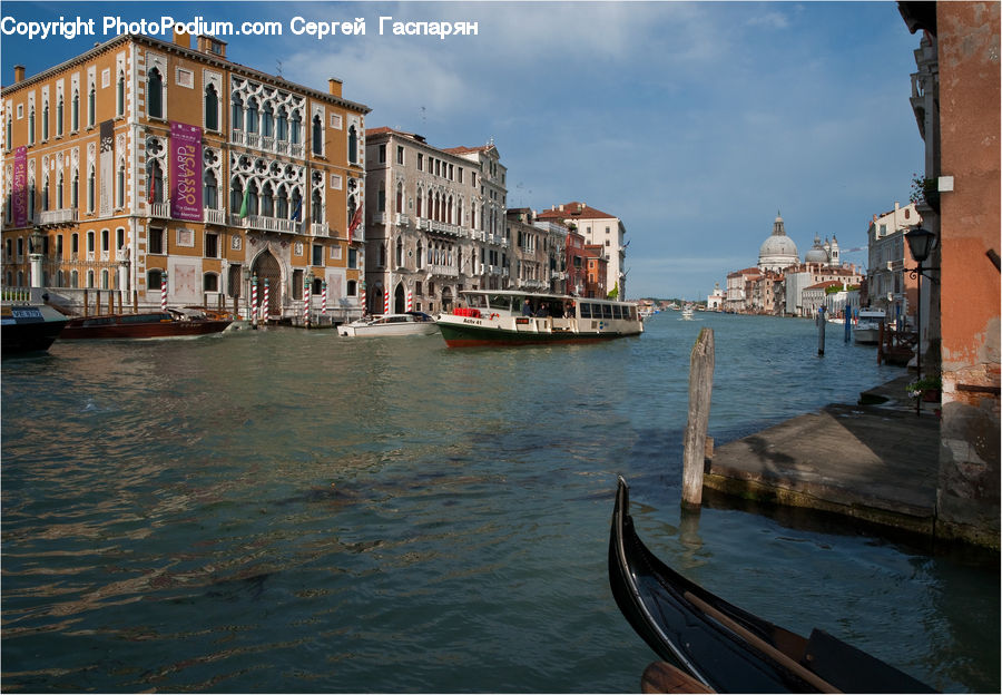 Boat, Gondola, Dock, Landing, Pier, Canal, Outdoors
