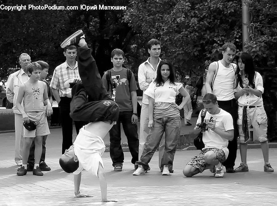 Human, People, Person, Performer, Female, Crowd, Carnival