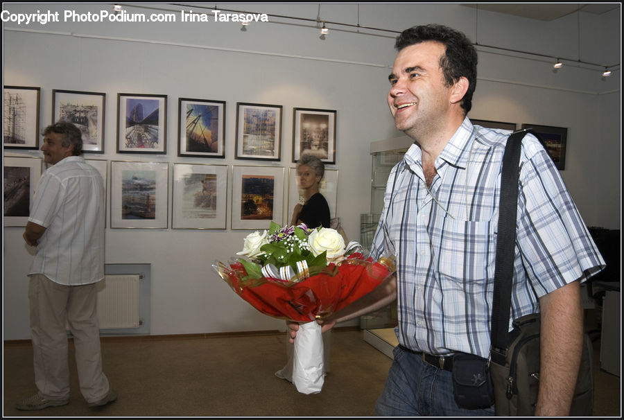 Human, People, Person, Flower, Flower Arrangement, Flower Bouquet, Entertainment Center