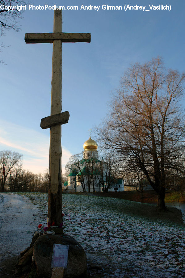 Cross, Crucifix, Crypt