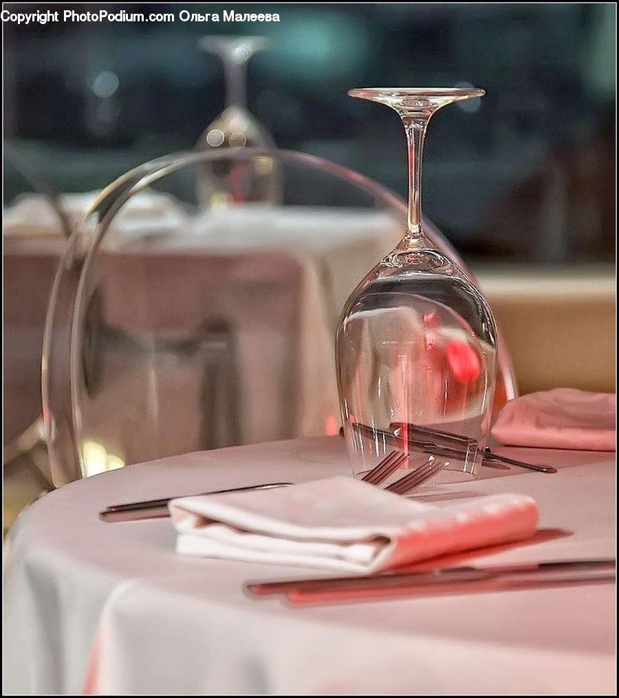 Beverage, Glass, Wine, Wine Glass, Dish, Food, Plate