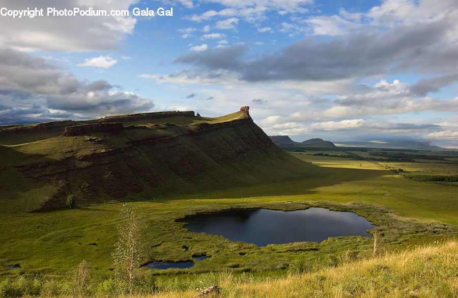 Field, Grass, Grassland, Land, Outdoors, Plateau, Mountain