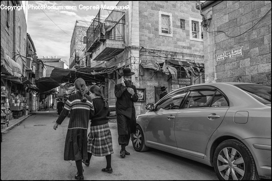People, Person, Human, Automobile, Car, Sedan, Vehicle