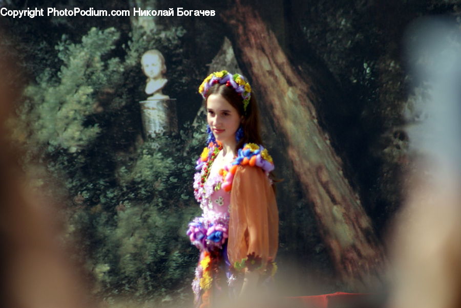 People, Person, Human, Female, Girl, Woman, Lei