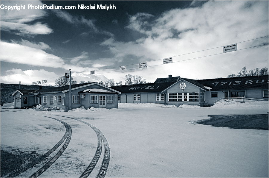 Ice, Outdoors, Snow, Building, Cottage, Housing, Downtown