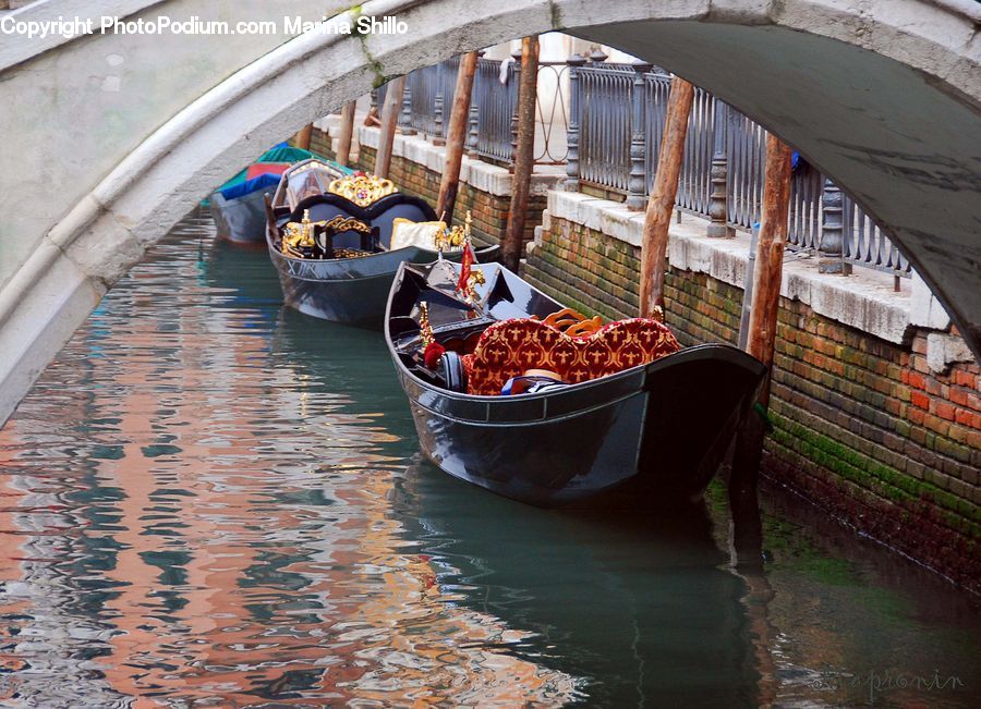 Boat, Watercraft, Gondola, Bowl, Dinghy, Table, Tabletop