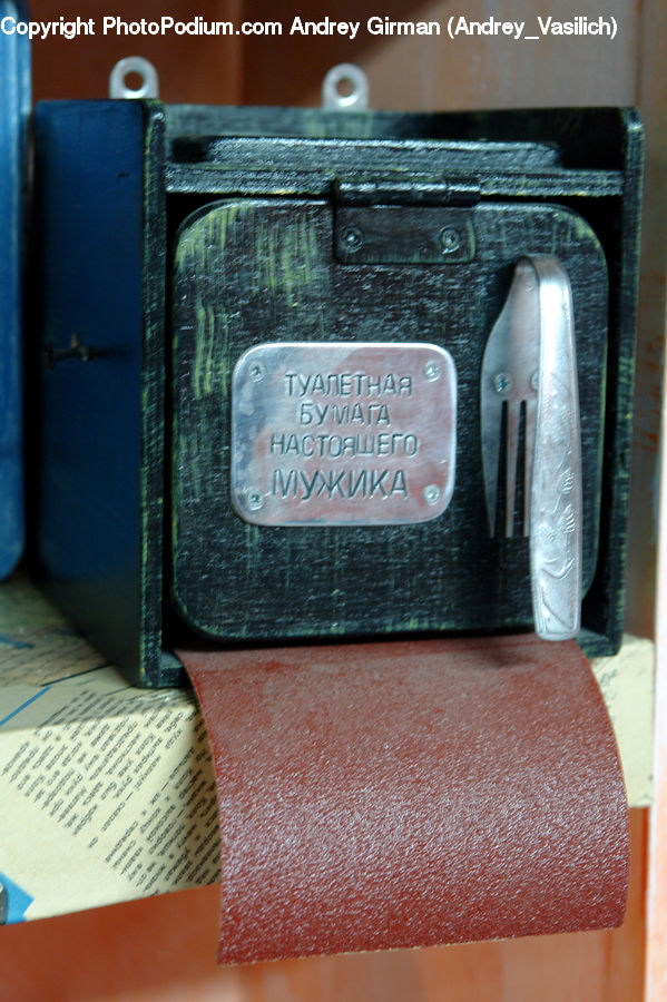 Wallet, Handwriting, Text, Diary