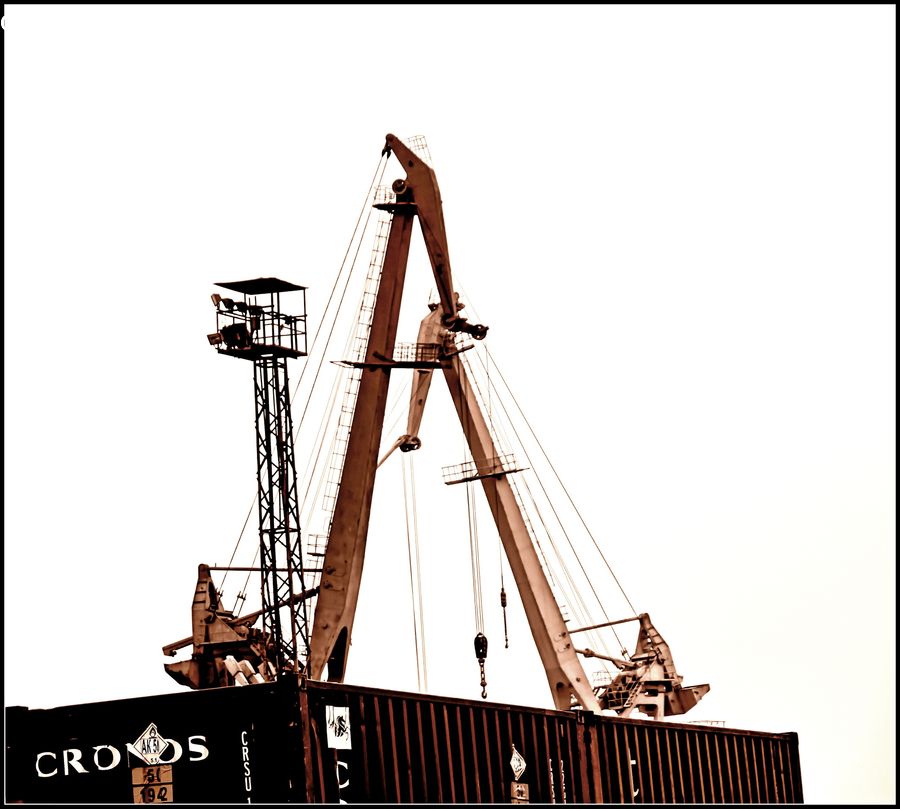 Shipping Container, Constriction Crane, City, Downtown, Urban, Alley, Alleyway