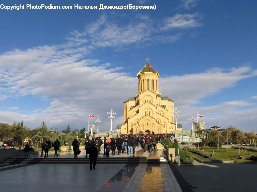 Crowd, Monument, Architecture, Bell Tower, Clock Tower, Tower, Pagoda