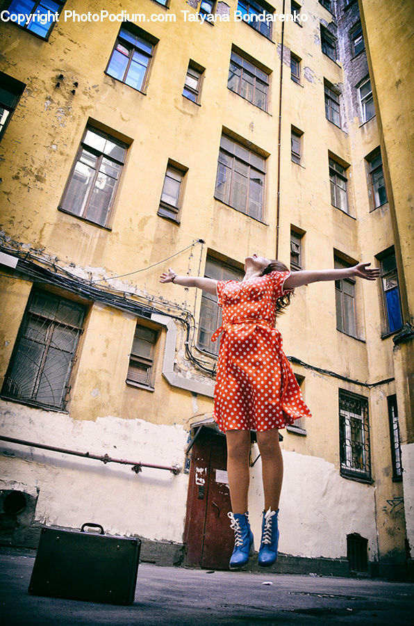 Luggage, Suitcase, Architecture, Housing, Skylight, Window, Shorts