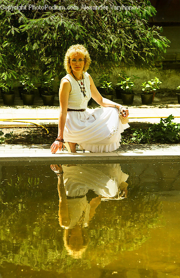 People, Person, Human, Blonde, Female, Woman, Herbs