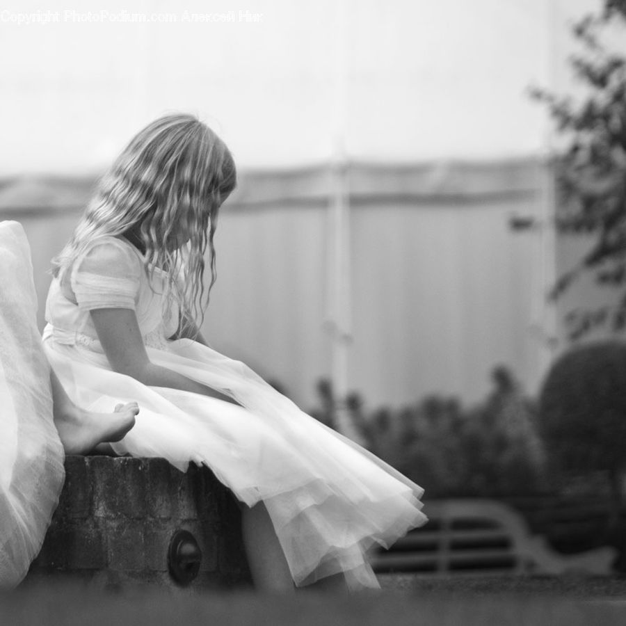 People, Person, Human, Bench, Female, Portrait