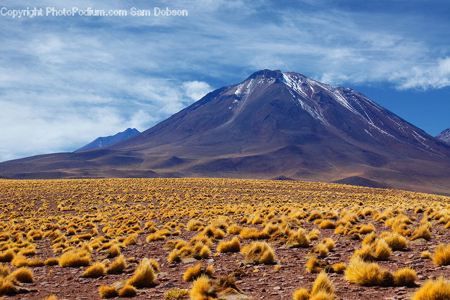 Outdoors, Plateau, Desert, Field, Soil, Crest, Mountain