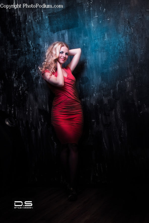 People, Person, Human, Dance, Dance Pose, Female, Blonde