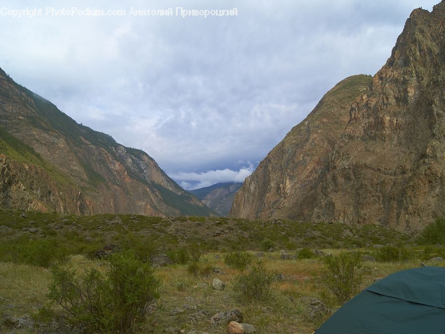 Crest, Mountain, Outdoors, Peak, Valley, Landscape, Nature
