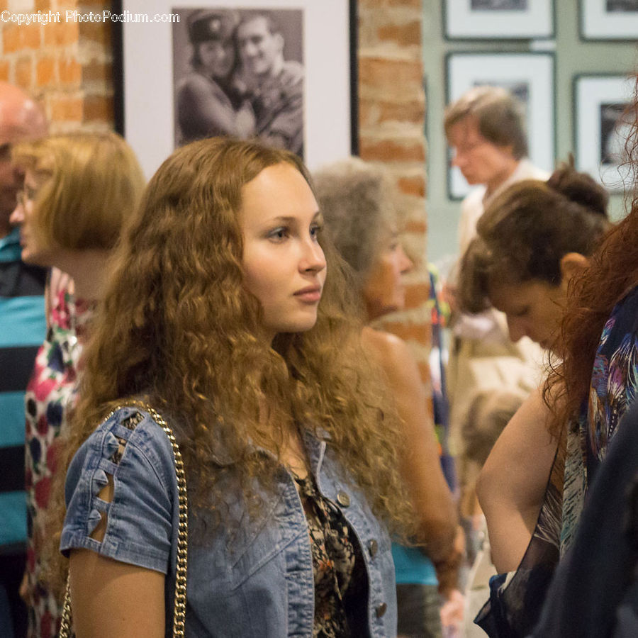 People, Person, Human, Afro Hairstyle, Hair, Crowd, Costume