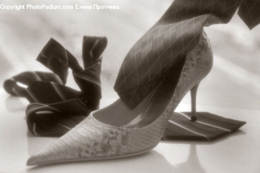 Footwear, Shoe, Paper, Triangle, Wedge, Anubis