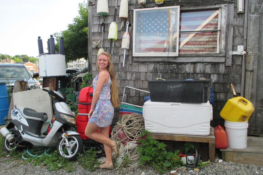 People, Person, Human, Bucket, Automobile, Car, Vehicle