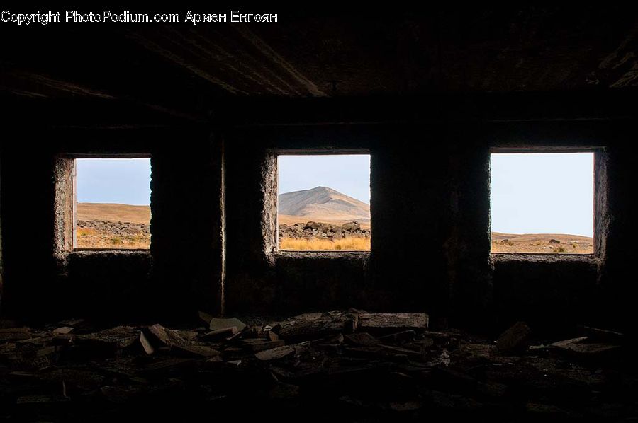 Rubble, Architecture, Housing, Skylight, Window, Outdoors, Plateau