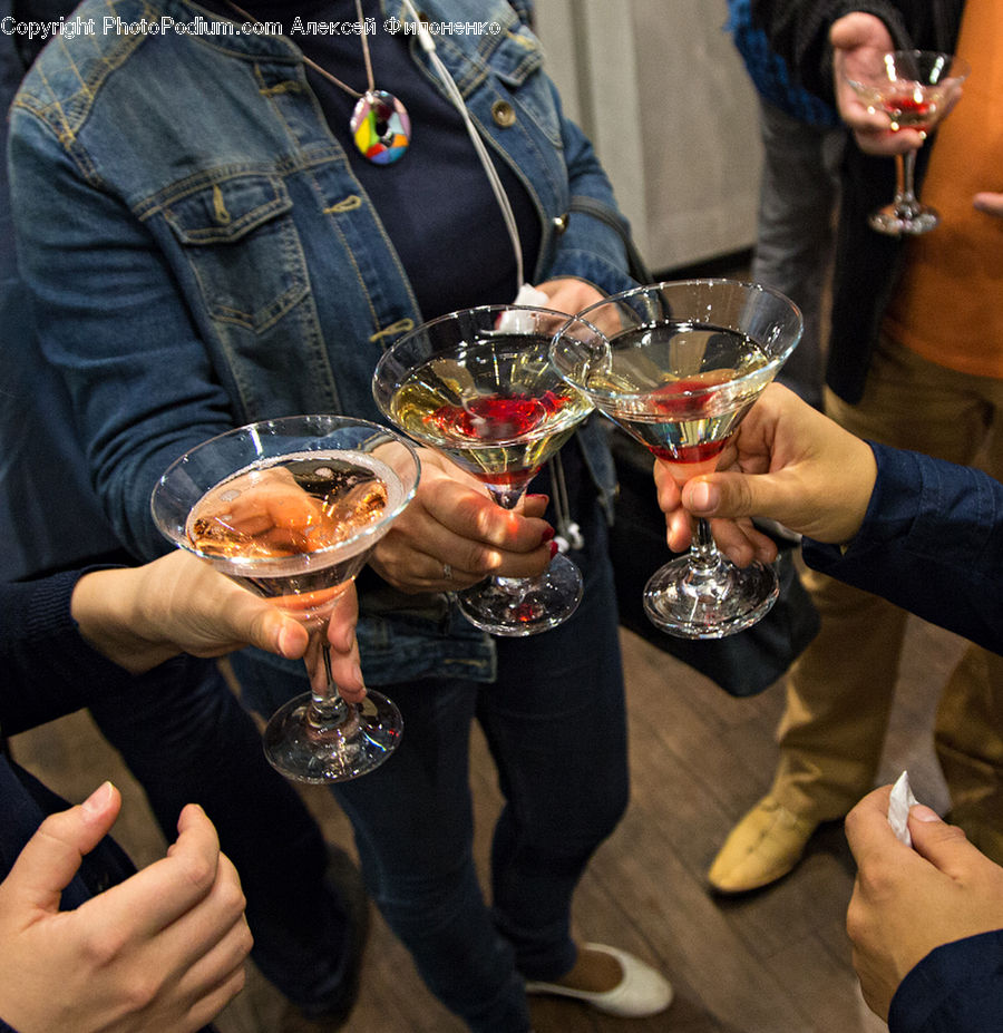 People, Person, Human, Glass, Alcohol, Beverage, Drink
