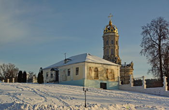 Дубровицы Усадьба и Церковь Знамения Пресвятой Богородицы