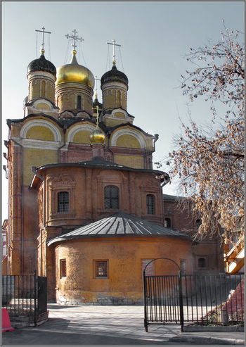 Знаменский монастырь